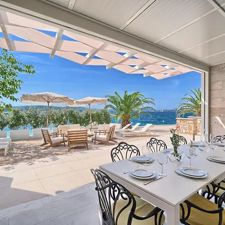 Livingstone House 别墅 特罗吉尔