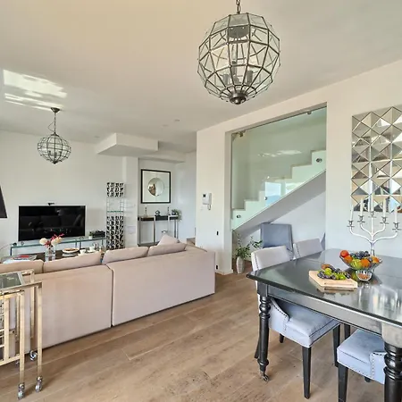 Livingstone House Vila *