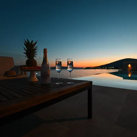 Livingstone House فيلة