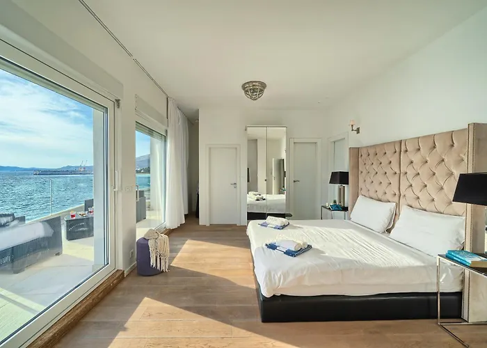 Livingstone House Vila