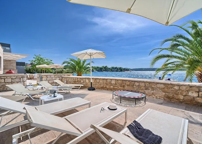 Livingstone House Vila *