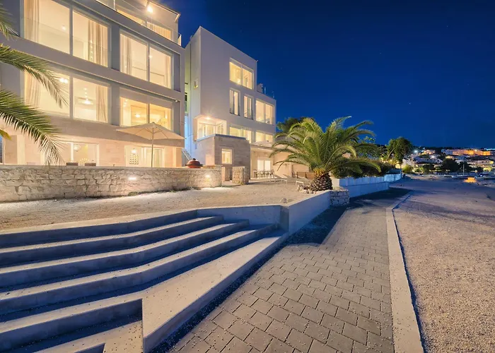 Livingstone House Vila