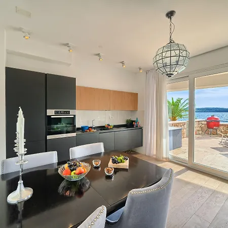 Livingstone House Villa *