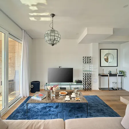 Villa Livingstone House