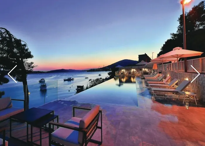 Livingstone House Вілла *